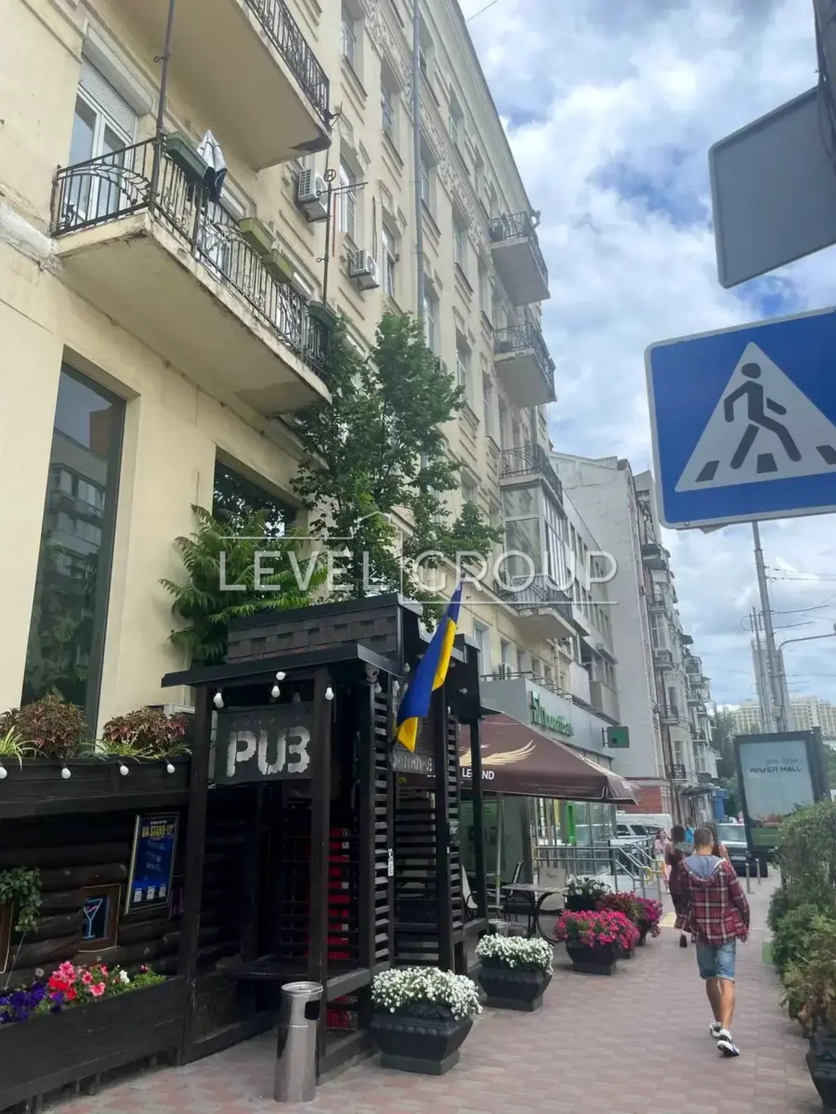 Velyka Vasylkivska St. (Chervonoarmiyska), 43/16