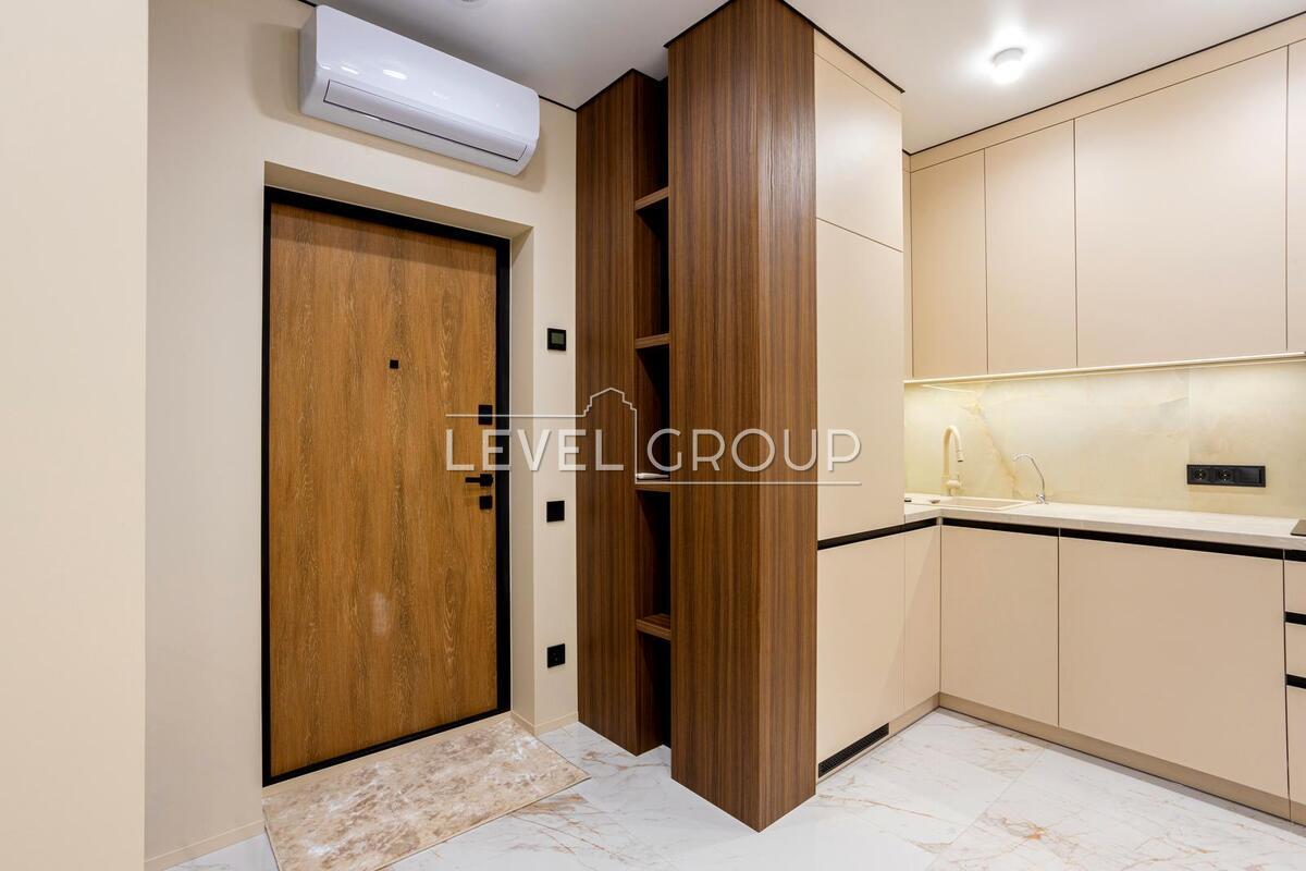 Oleksandra Olesia St., 23a