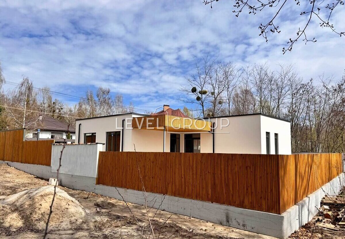 ВІйськова вул.