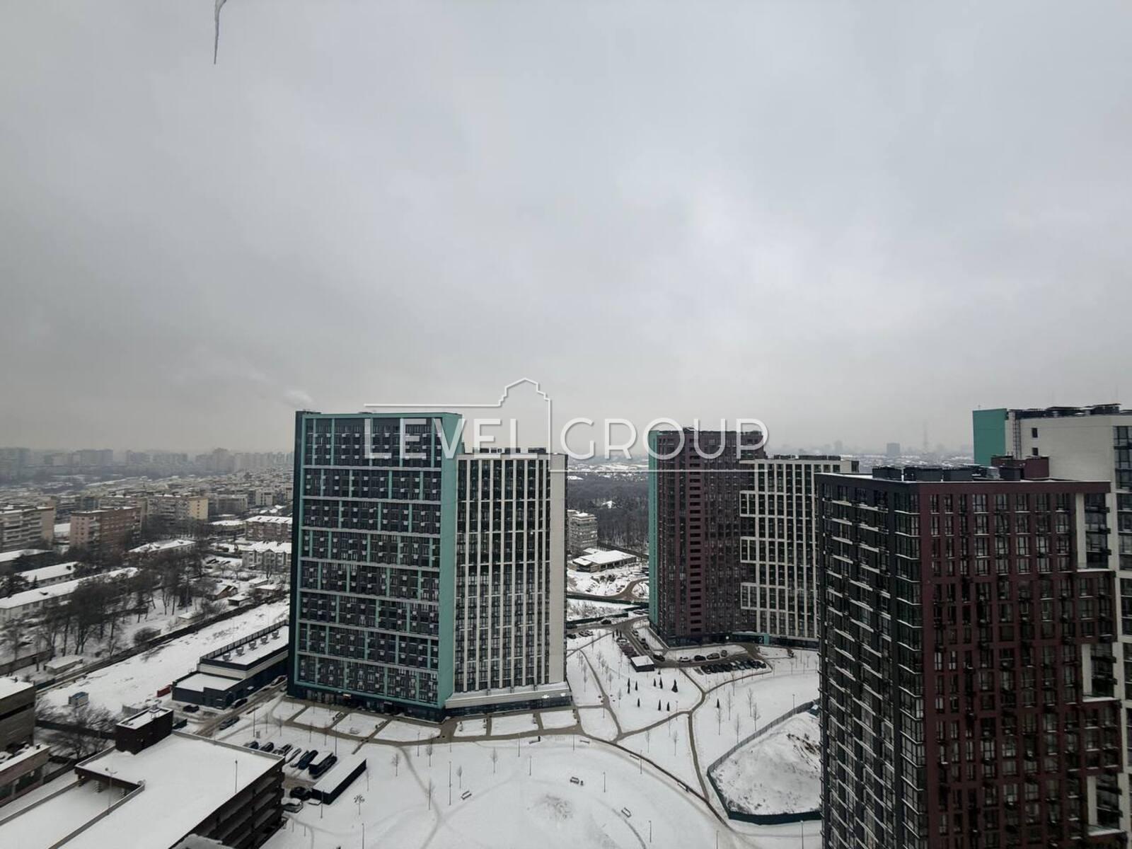 Віктора Некрасова вул. (Північно-Сирецька), 8