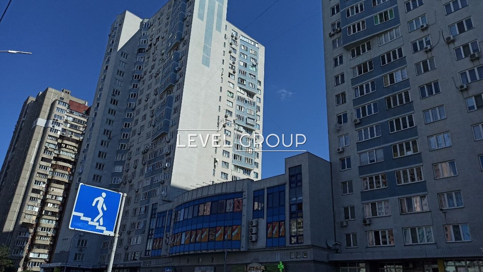Червоної Калини просп. (Володимира Маяковського), 68