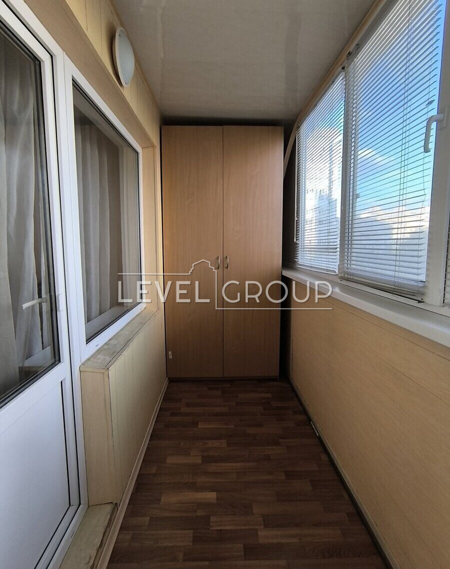 Architect Verbytskoho St., 9Zh