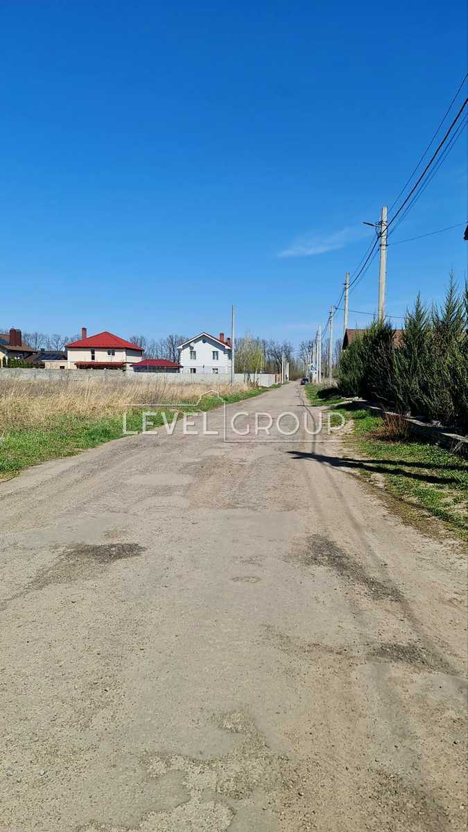 Mykhailivska Street