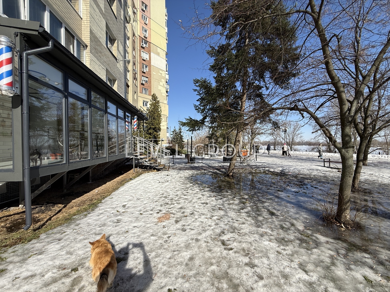 Володимира Івасюка просп. (Героїв Сталінграда), 14Б