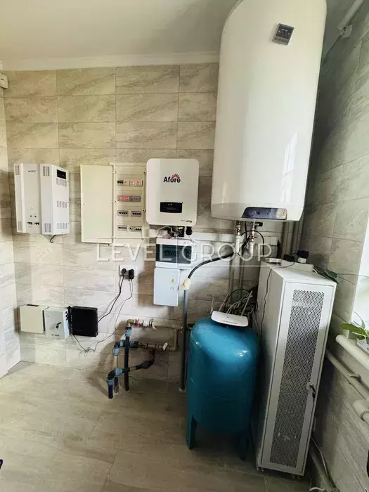 B. Khmelnytskyi St., 30