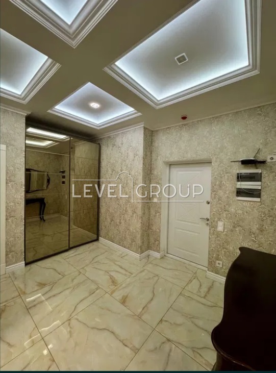 Yevhen Konovalets St. (Shchorsa), 34A