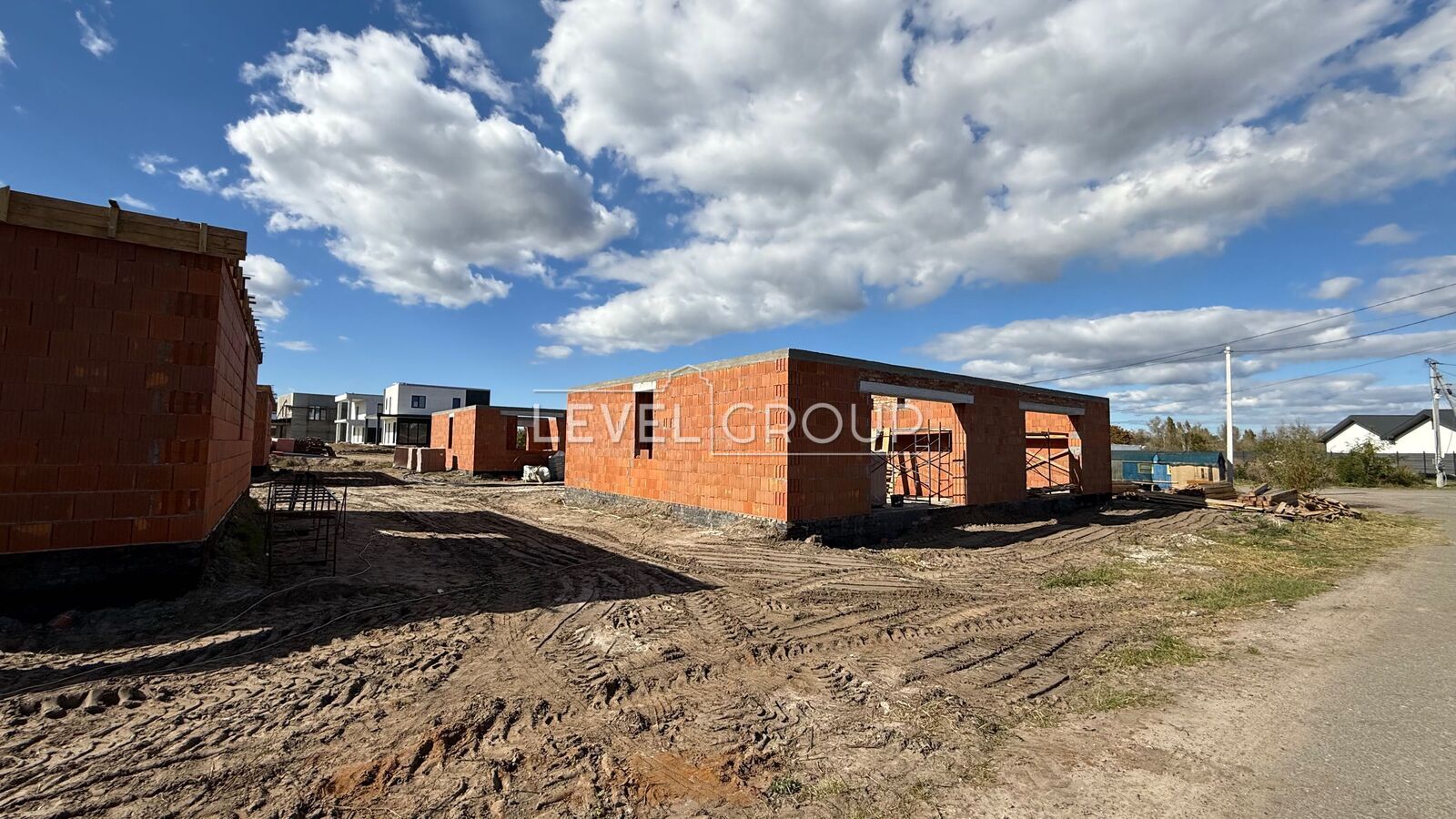 Monastyrska St., 16A