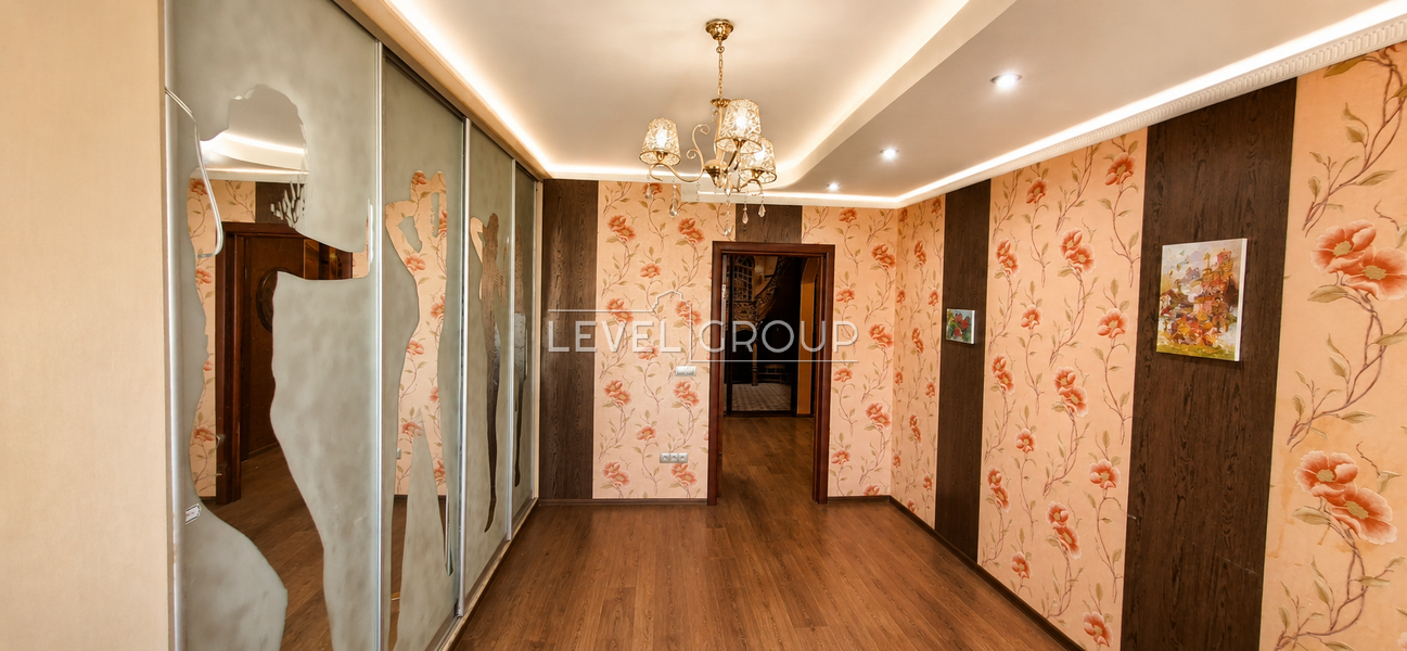 Petro Hryhorenko Ave., 18A