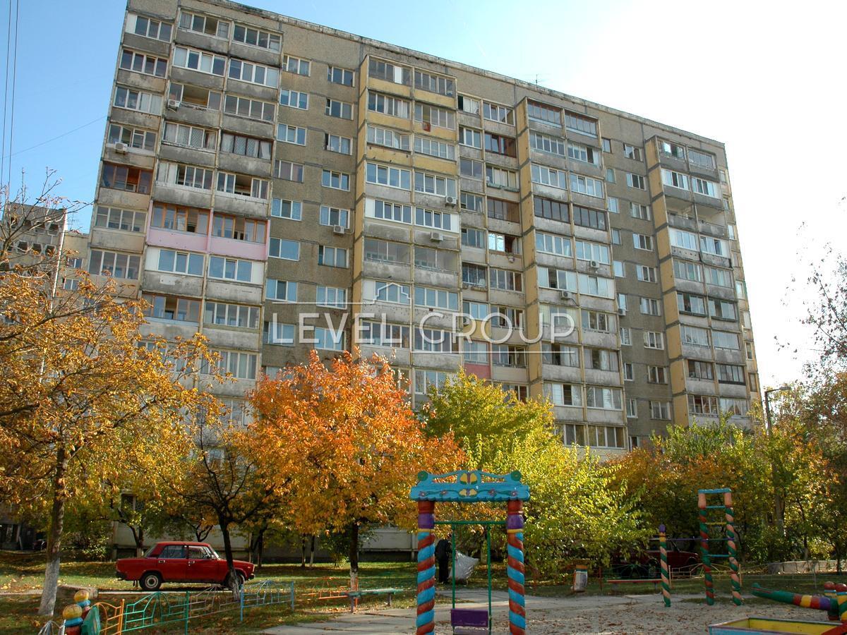 Vasyl Poryk St., 11b