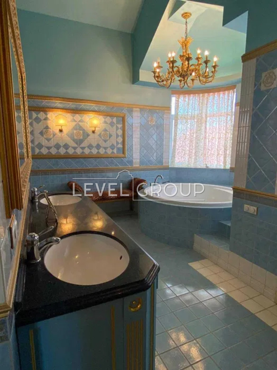 Старокиївська, 145