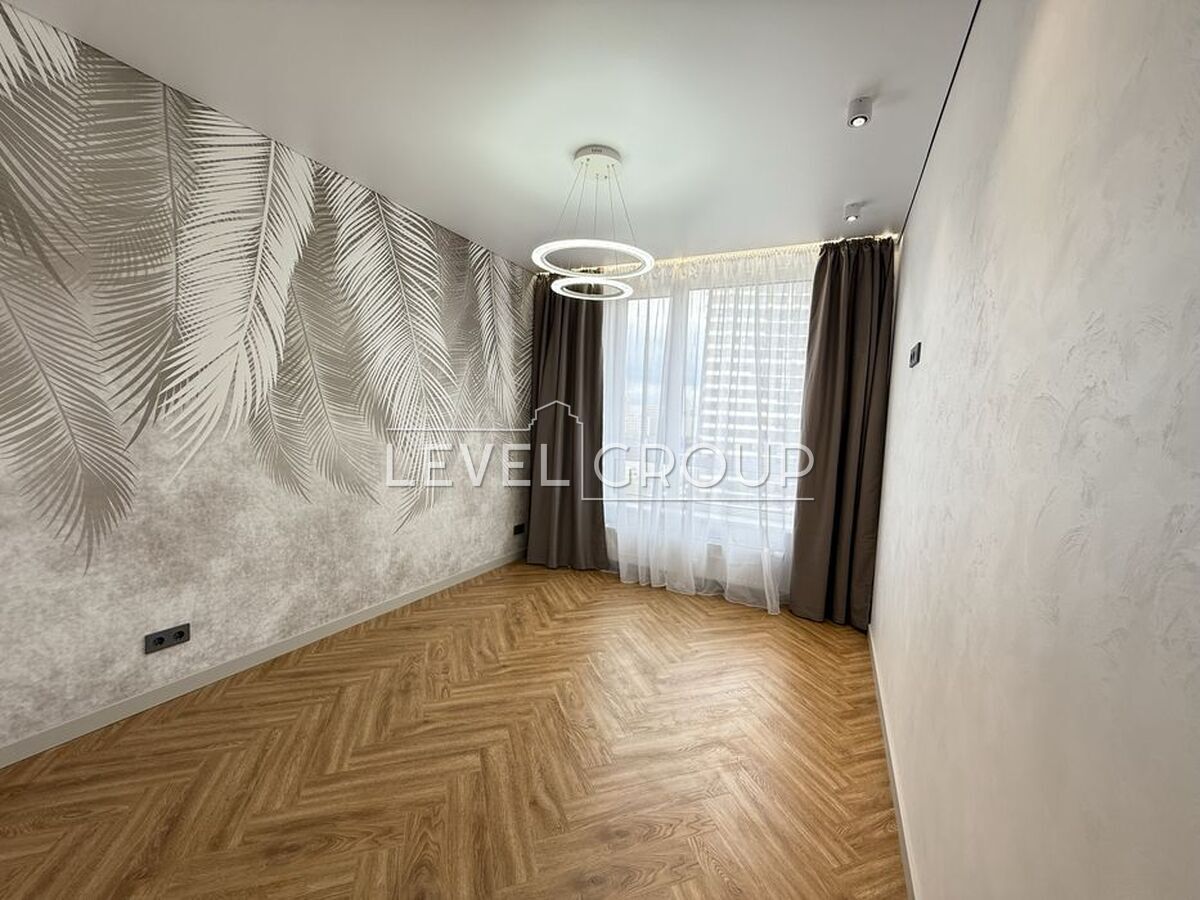Oleksandra Olesia St., 27A