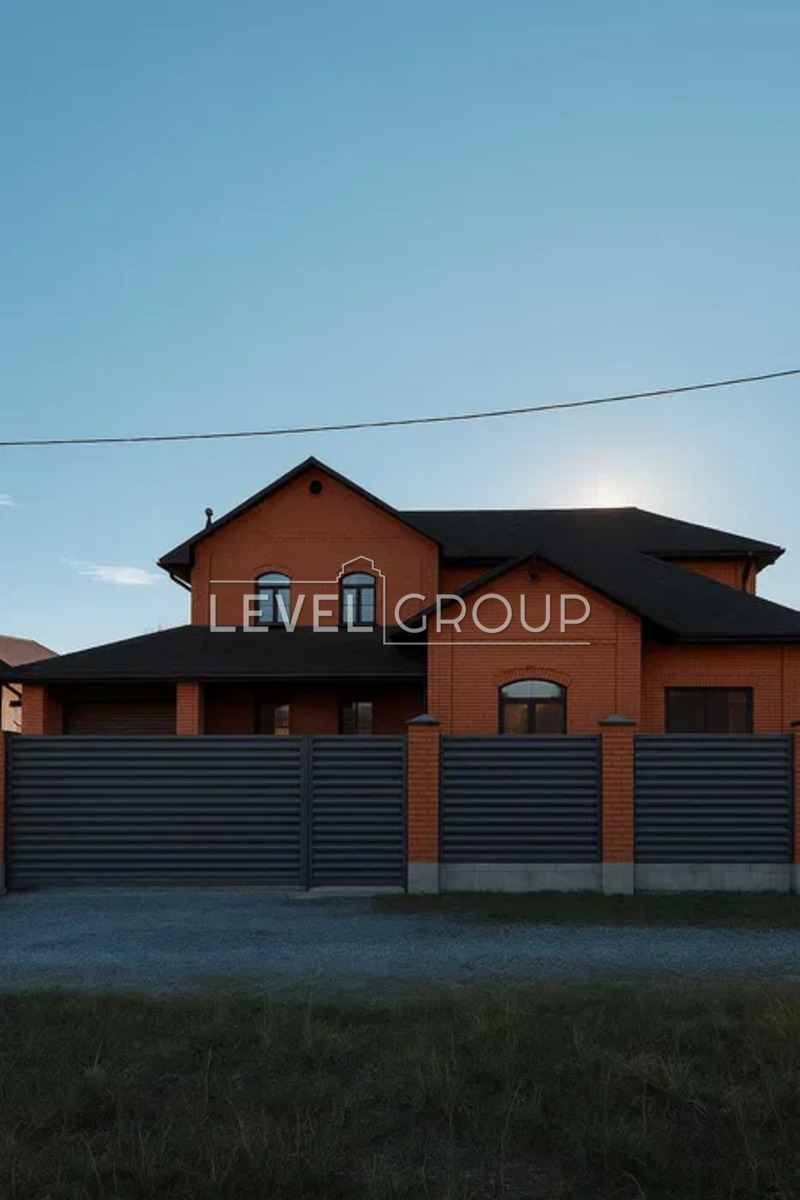 Boyarska St., 40