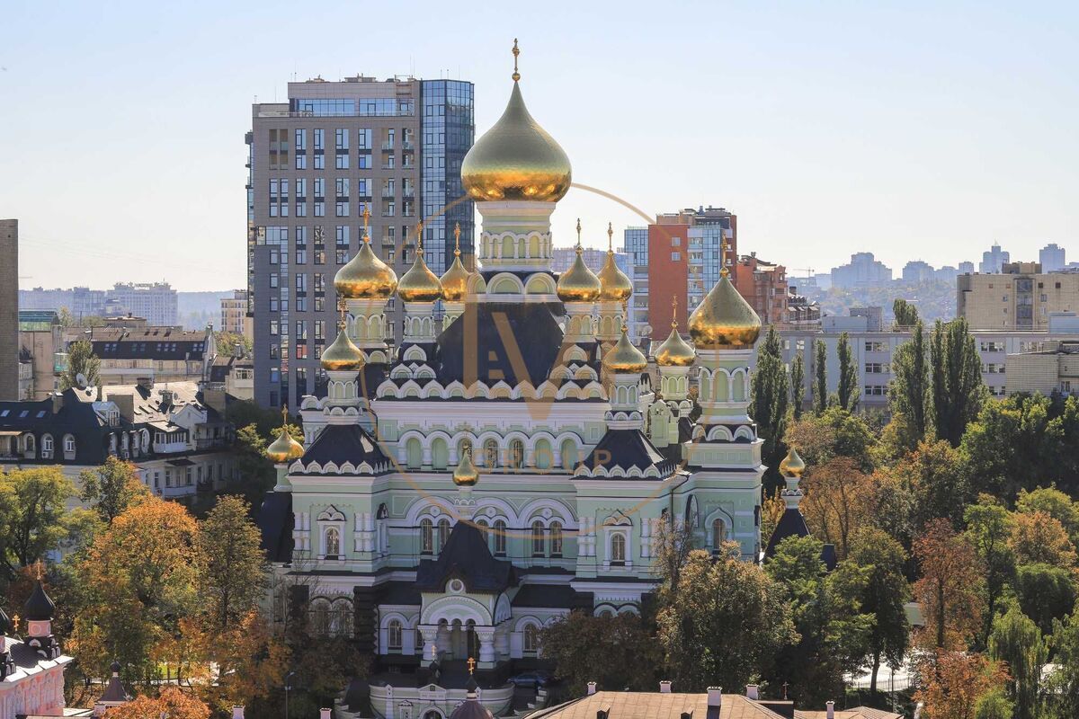 Глибочицька вул., 32а