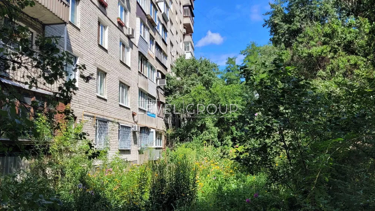 Половецька вул., 16-а