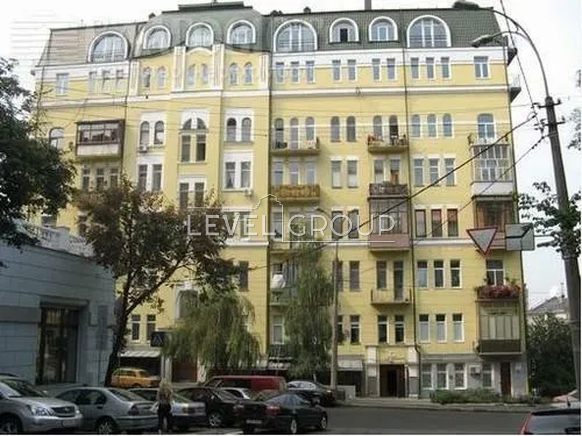 Круглоуніверситетська вул., 14
