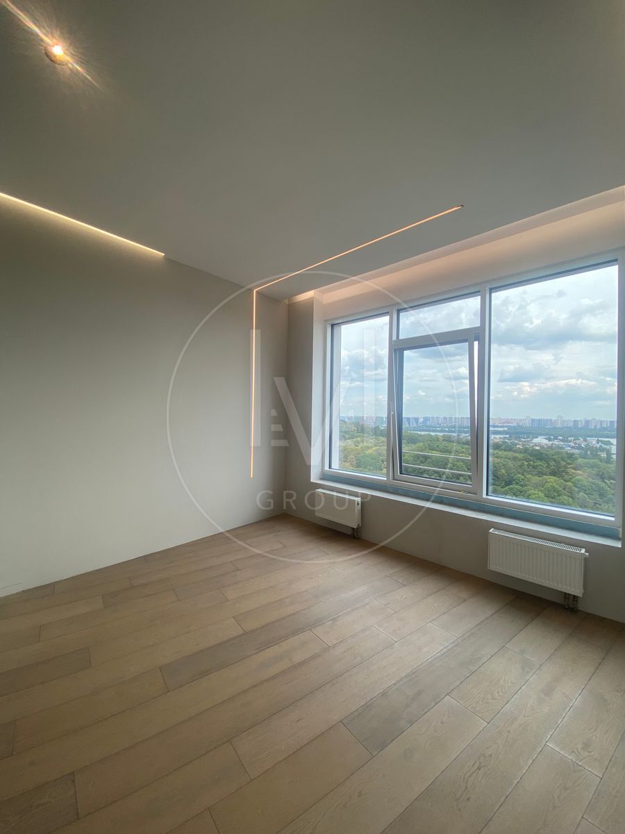 Buslivska St., 12