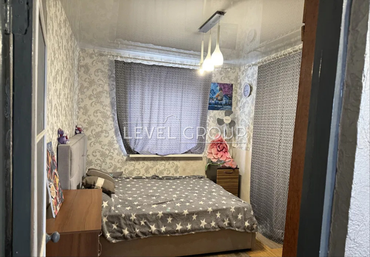 Дружби вул., 41