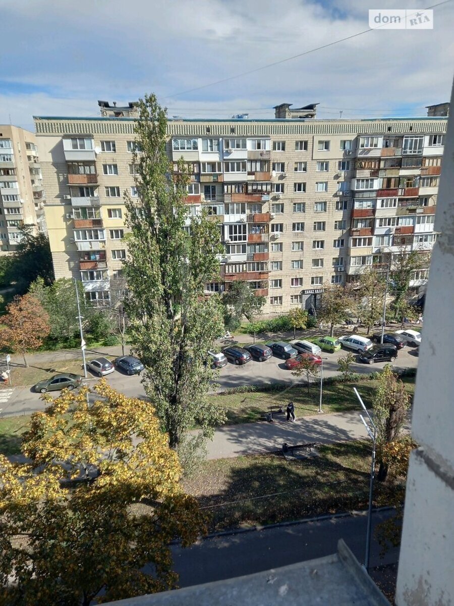 Ігоря Шамо бульв. (Олексія Давидова), 3