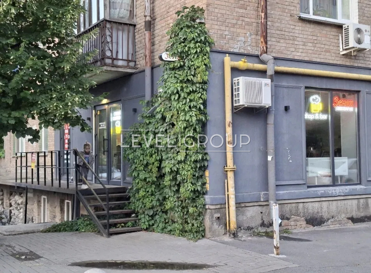 Konstantinivska St., 63/12