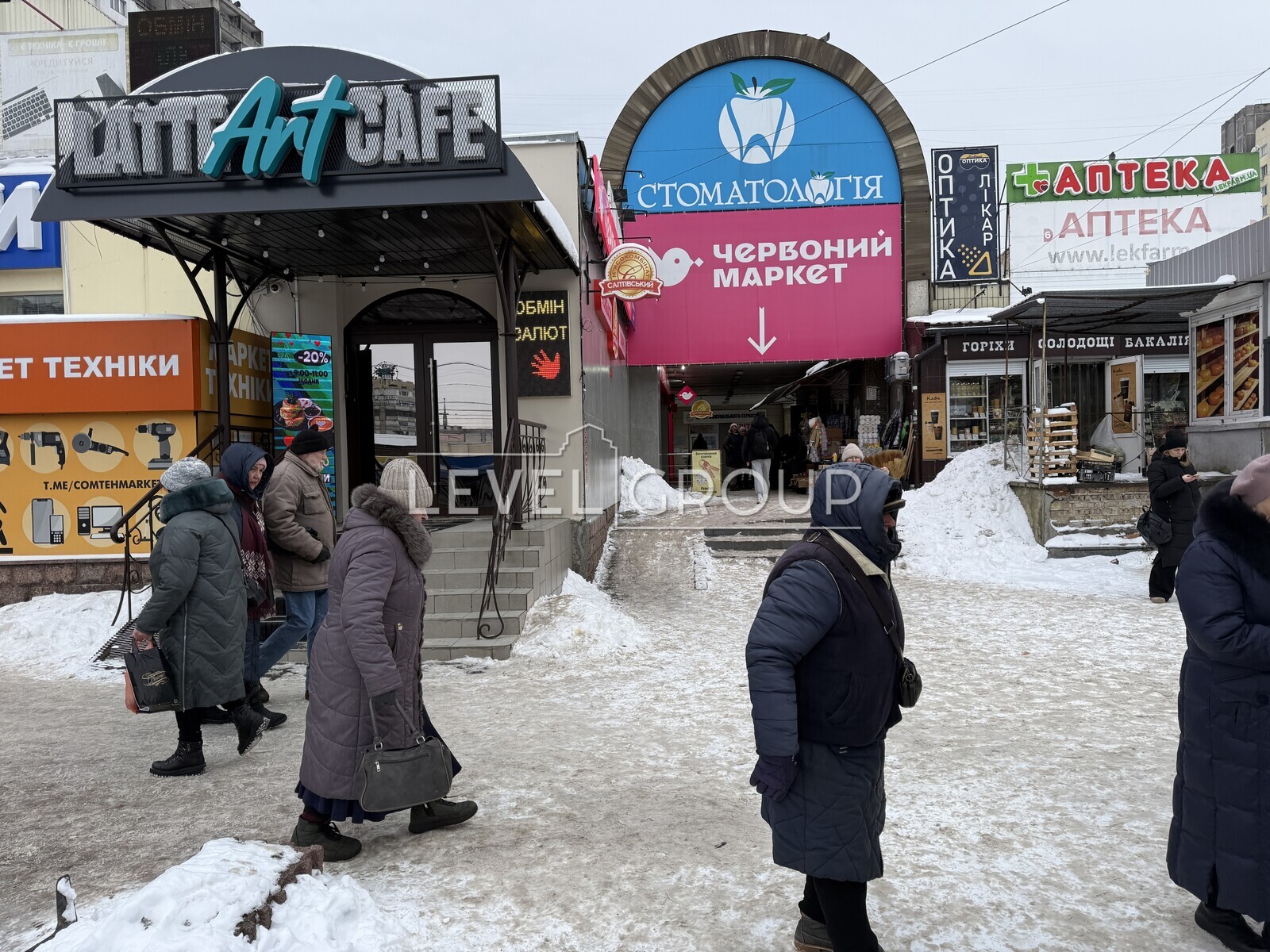 Червоної Калини просп. (Володимира Маяковського), 26