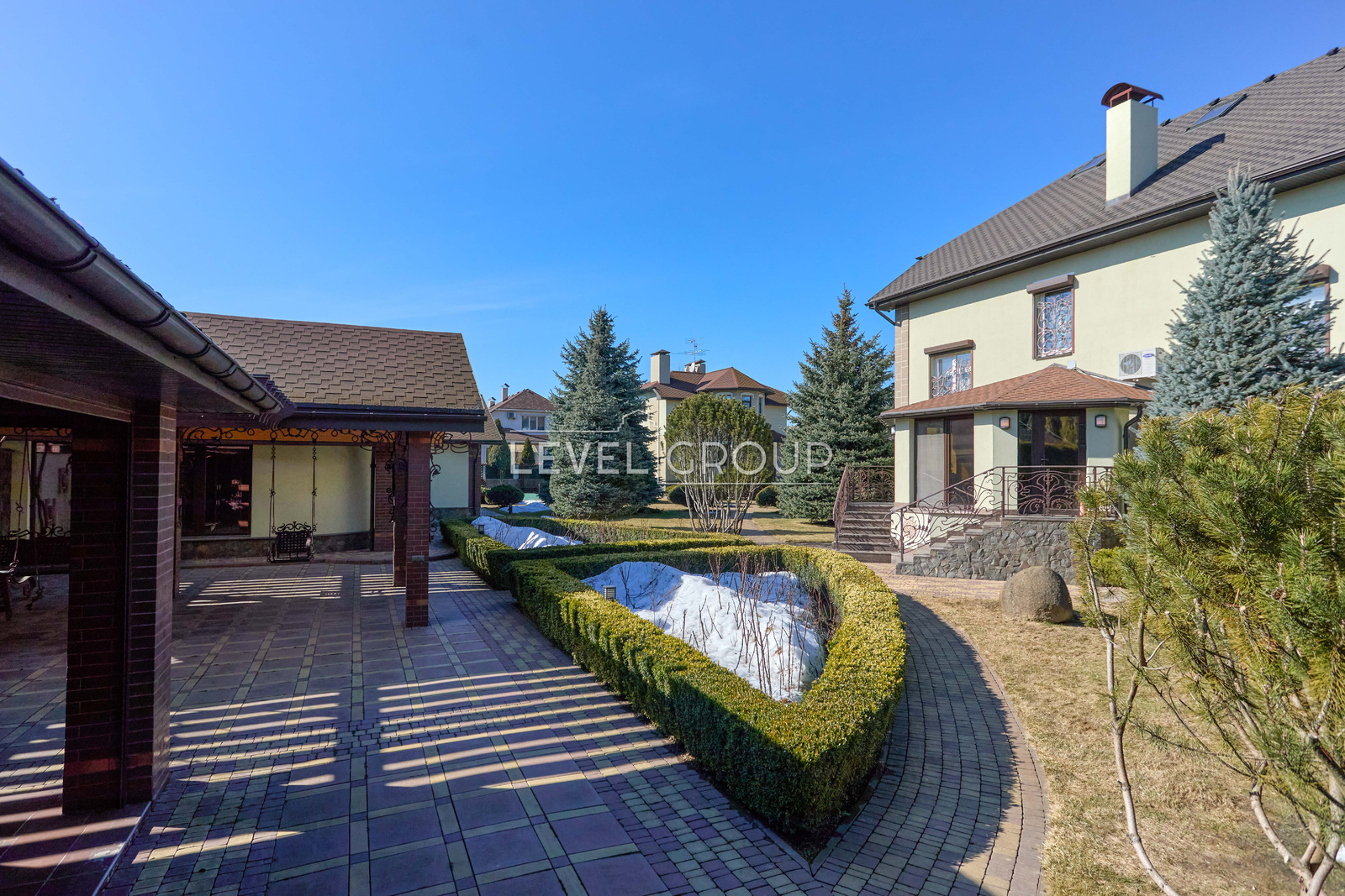 Ірпінська вул., 31