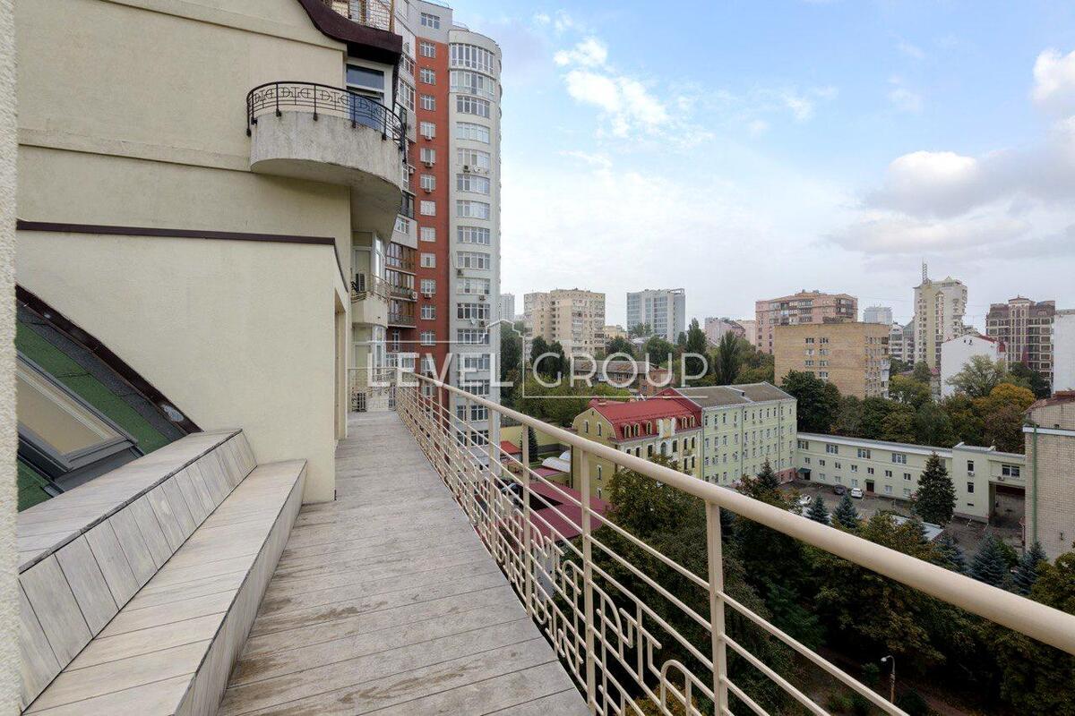 Oleksandra Konyskyi St. (Turgenievska), 40/11