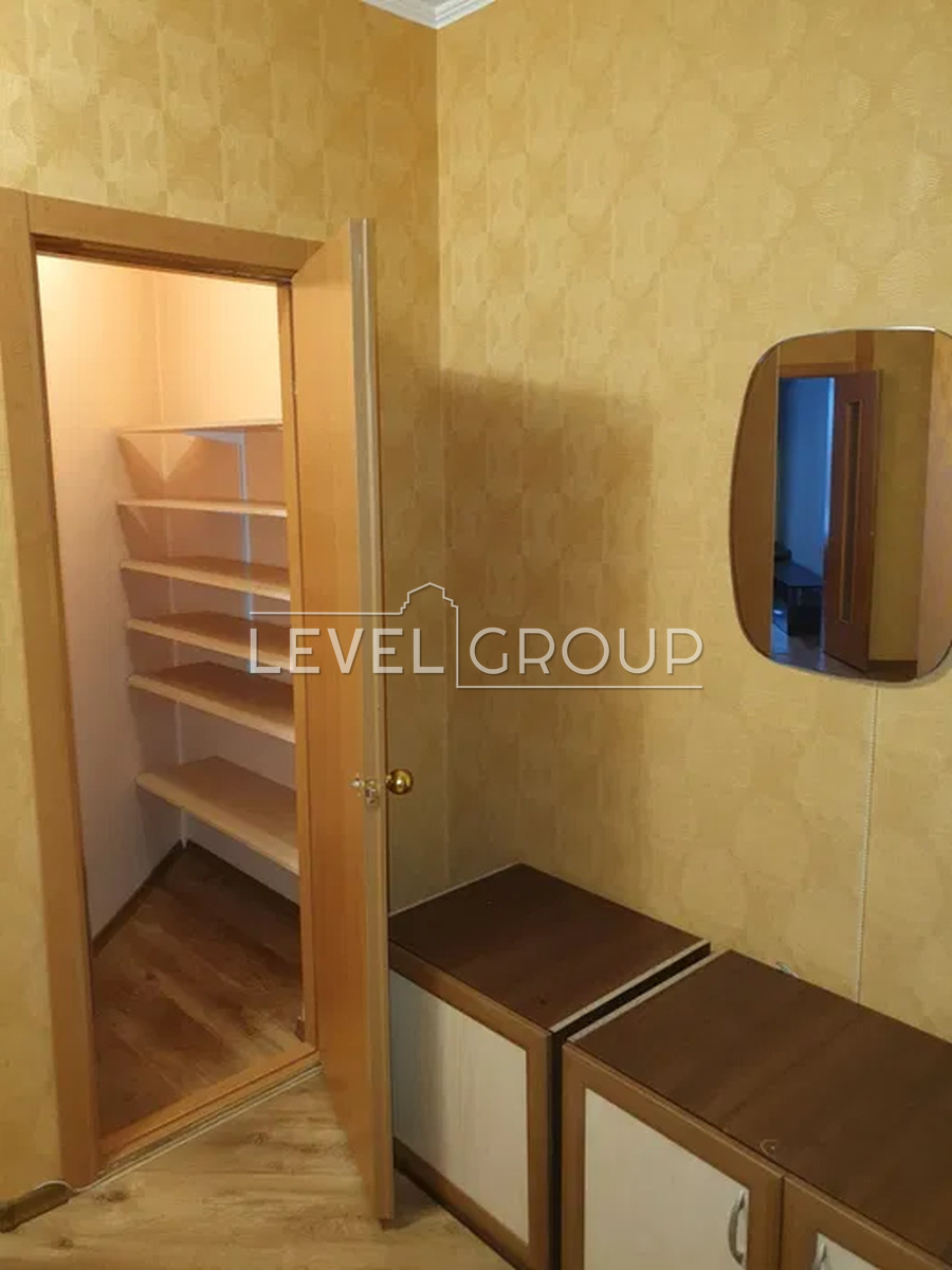 Дніпровська набережна, 26к