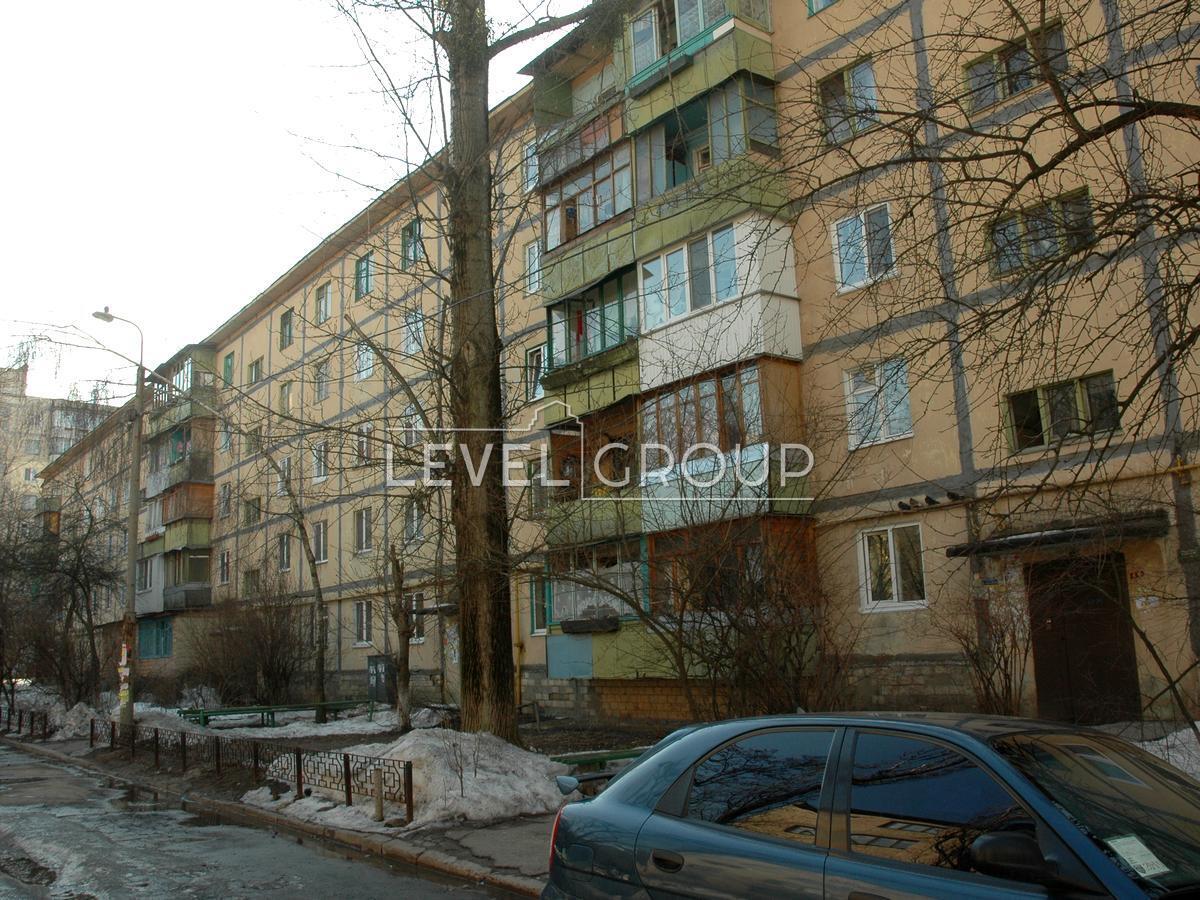 Миколи Руденка бульв. (Кольцова), 24