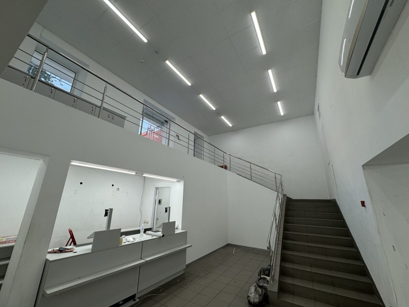 Prospect Mira, 3