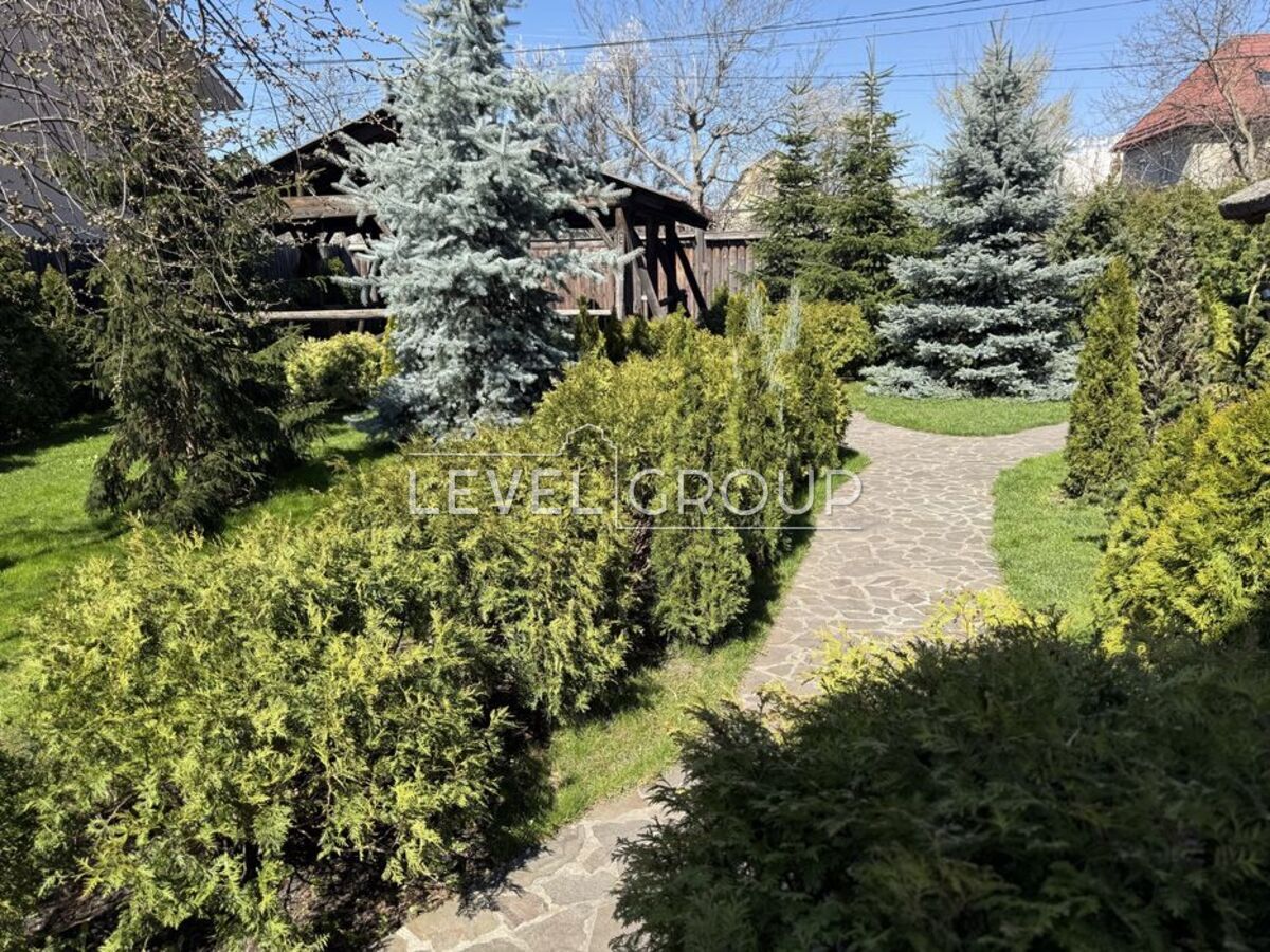 Садова вул., 59