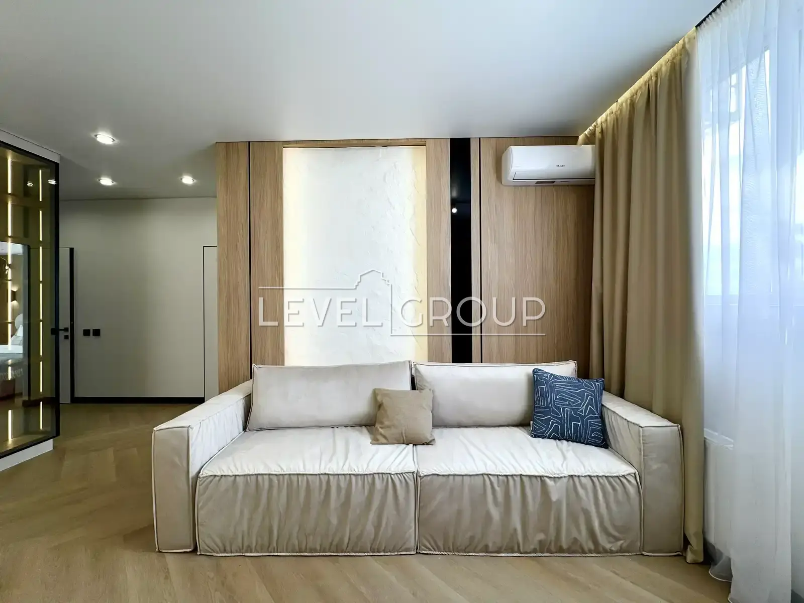 Повітряних Сил просп. (Повітрофлотський), 56