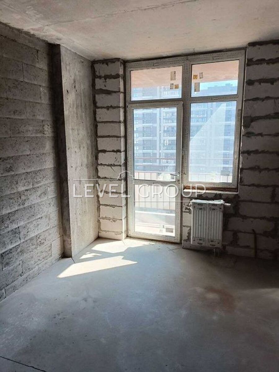 Европейського Союзу просп. (Правди), 45
