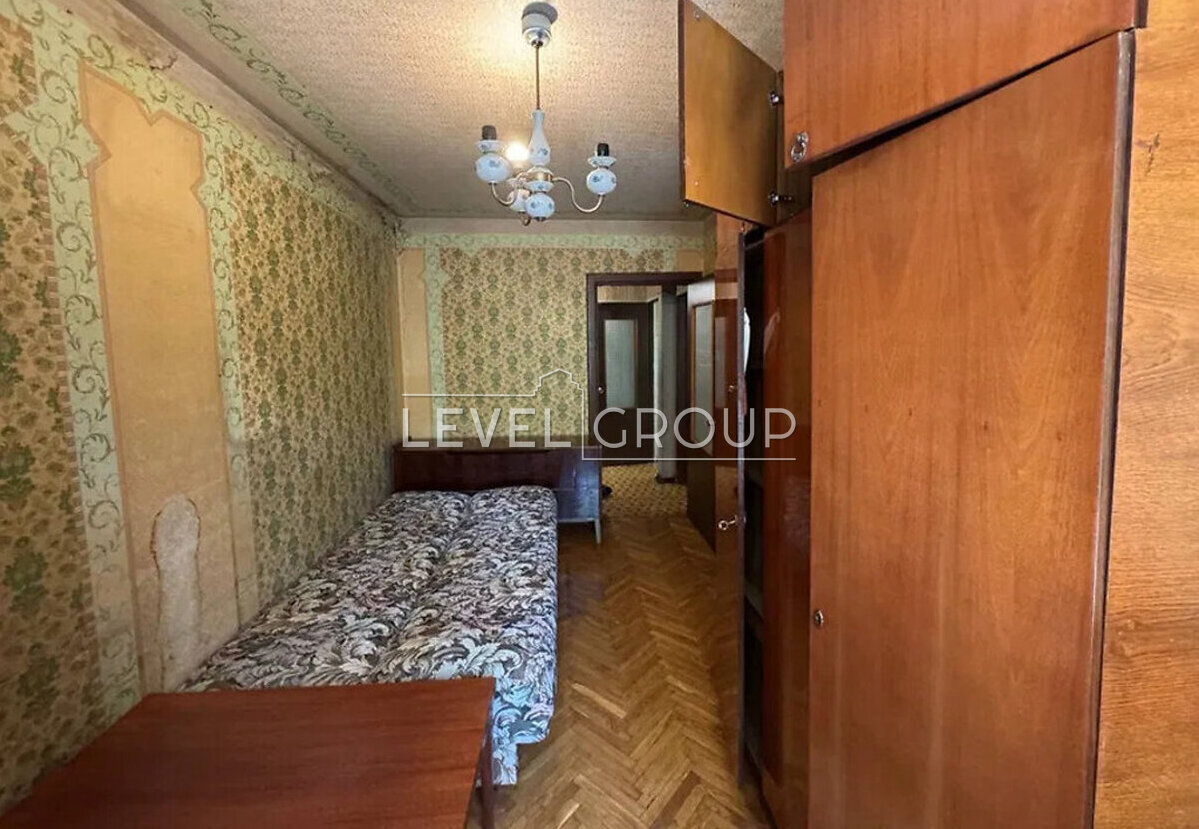 Лесі Українки бульв., 14А