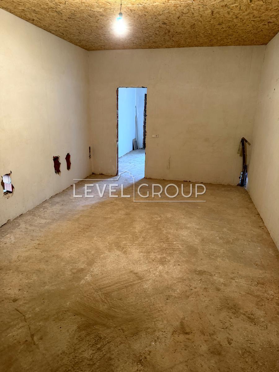 Пудгірна вул., 32