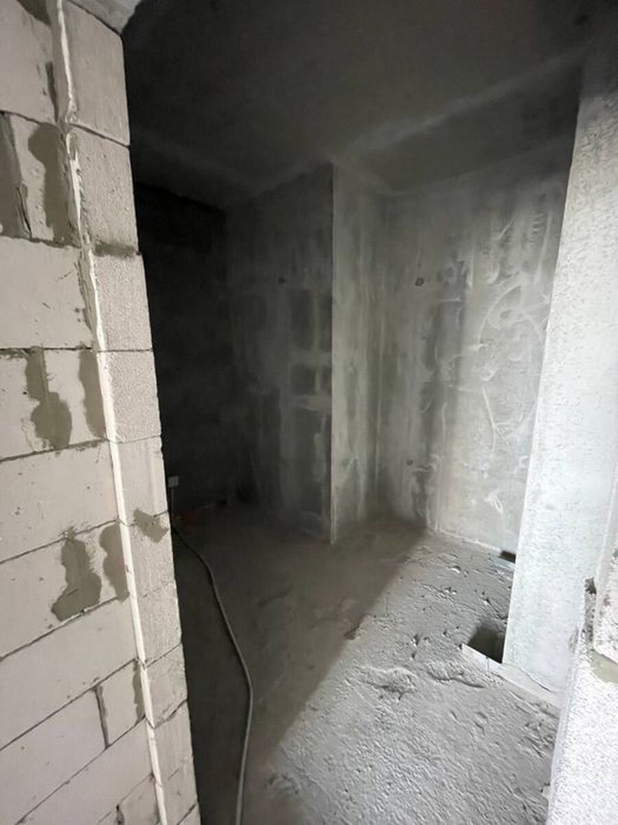 Причальна вул., 12