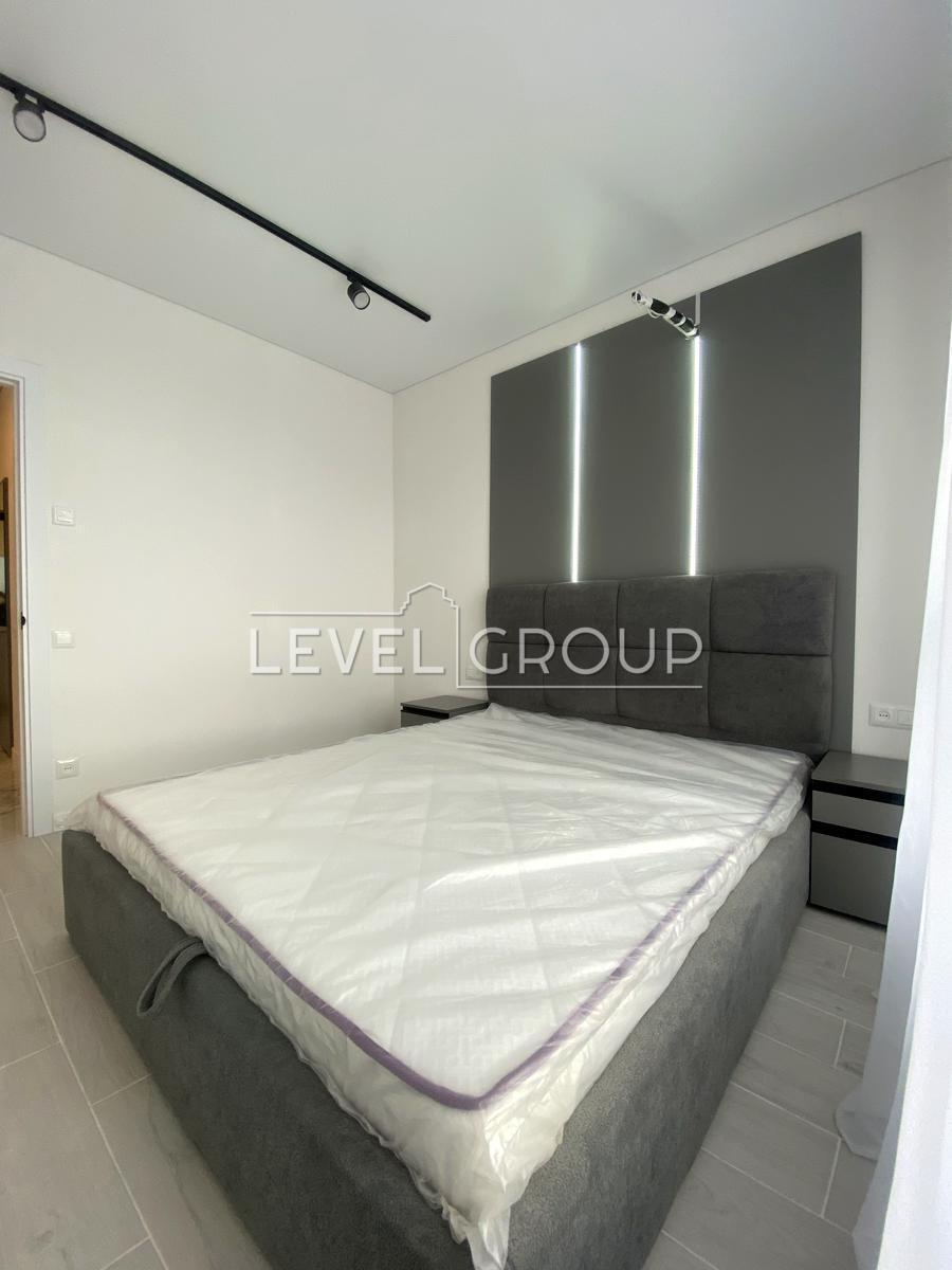 Повітряних Сил просп. (Повітрофлотський), 56