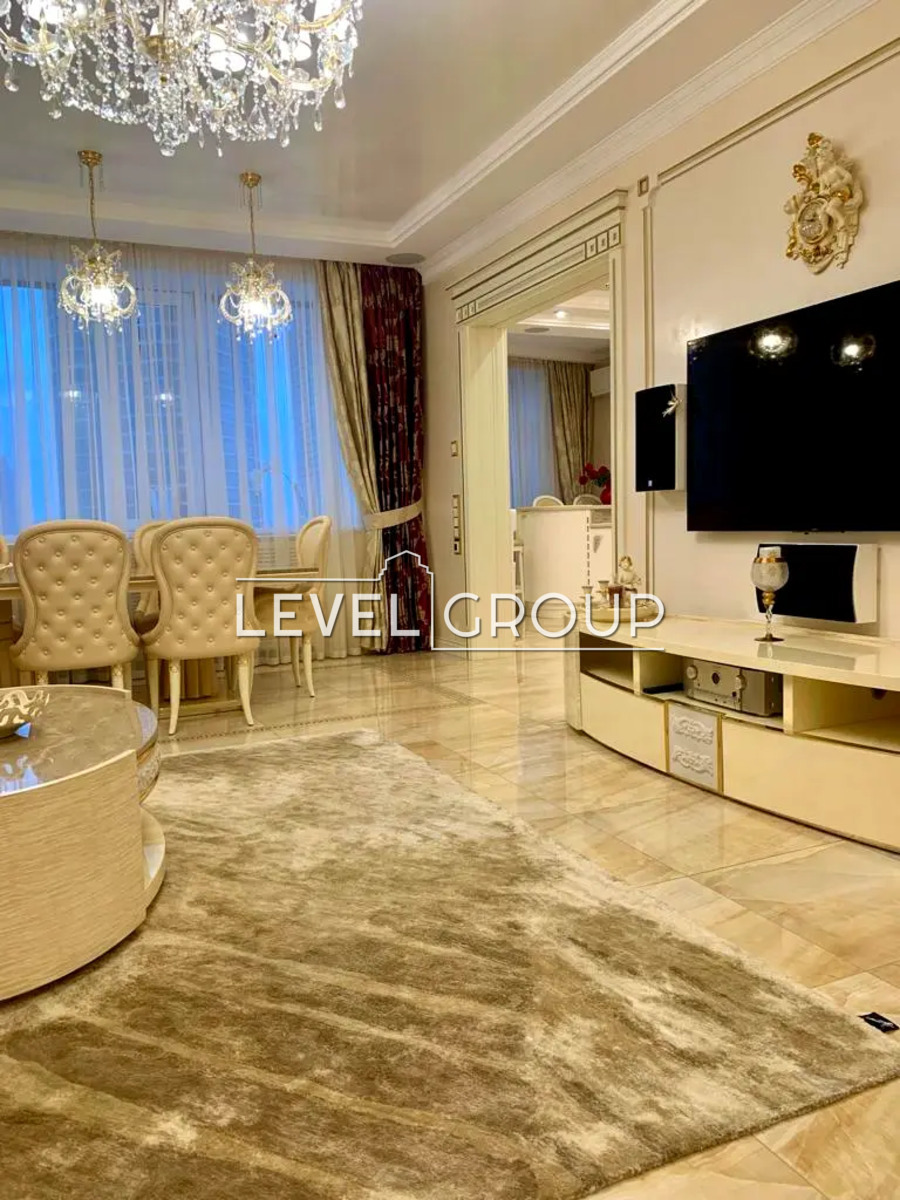 Lesia Ukrainka Blvd., 7B