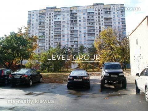 Obolonskyi Avenue, 14a