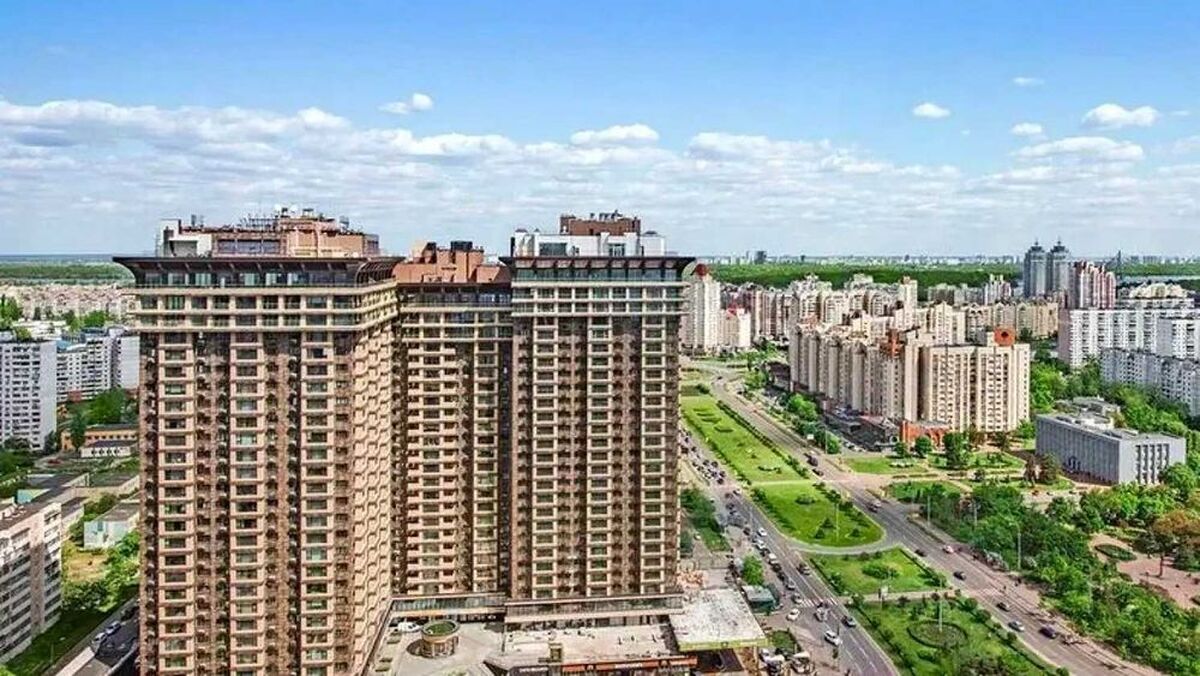 Obolonskyi Avenue, 26