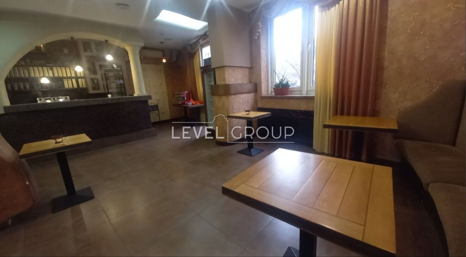 Раїси Окіпної вул., 10а