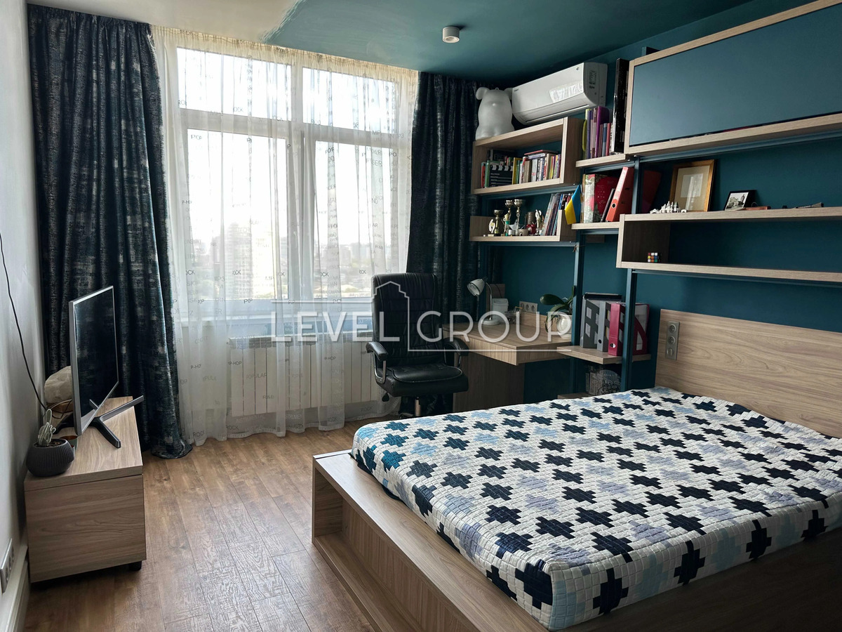 Авiаконструктора iгоря Сiкорськог, 4