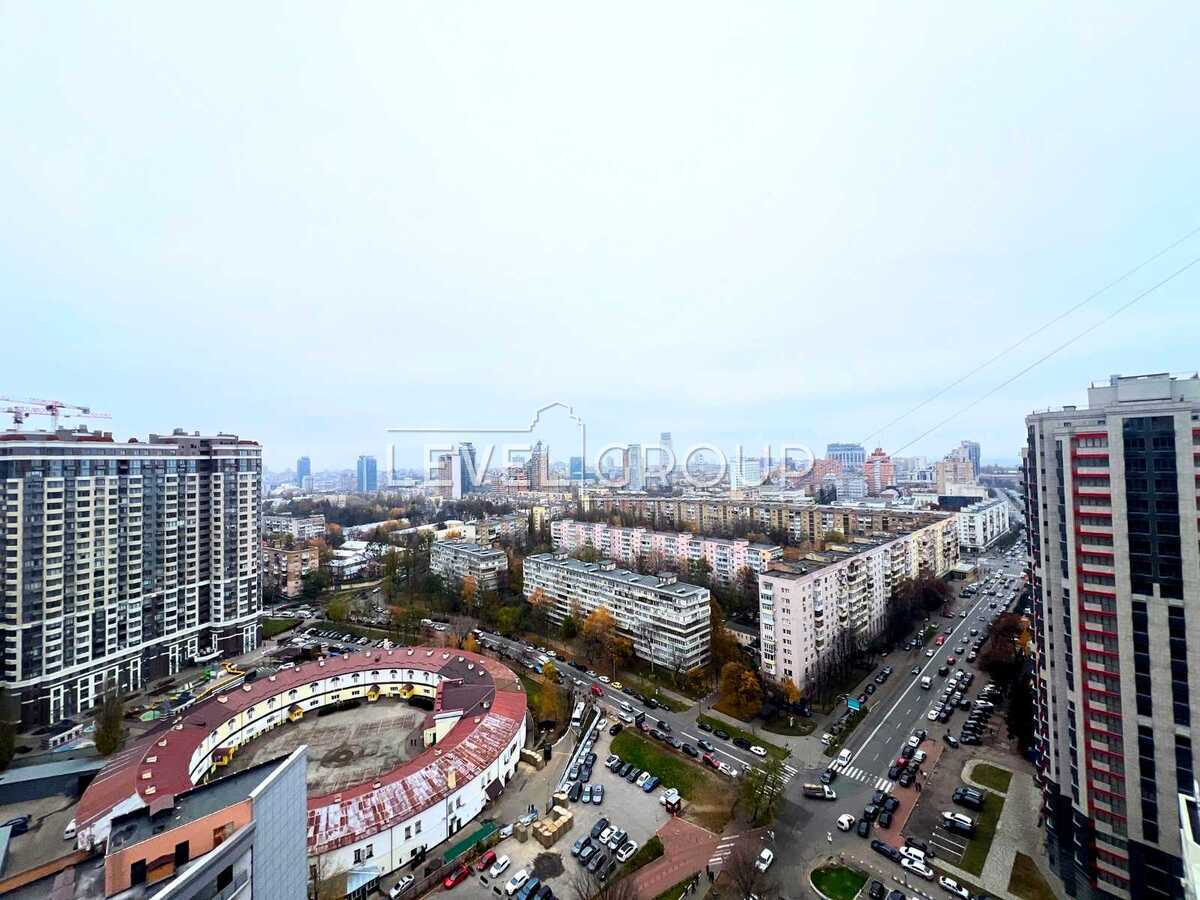 Yevhen Konovalets St. (Shchorsa), 36b