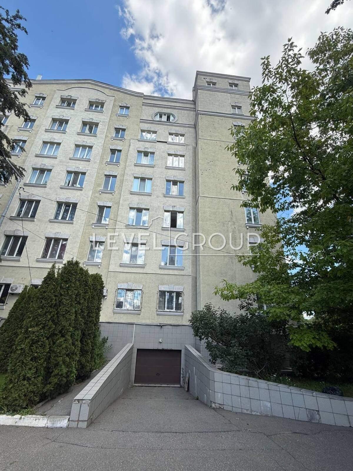 Академіка Заболотного вул., 154
