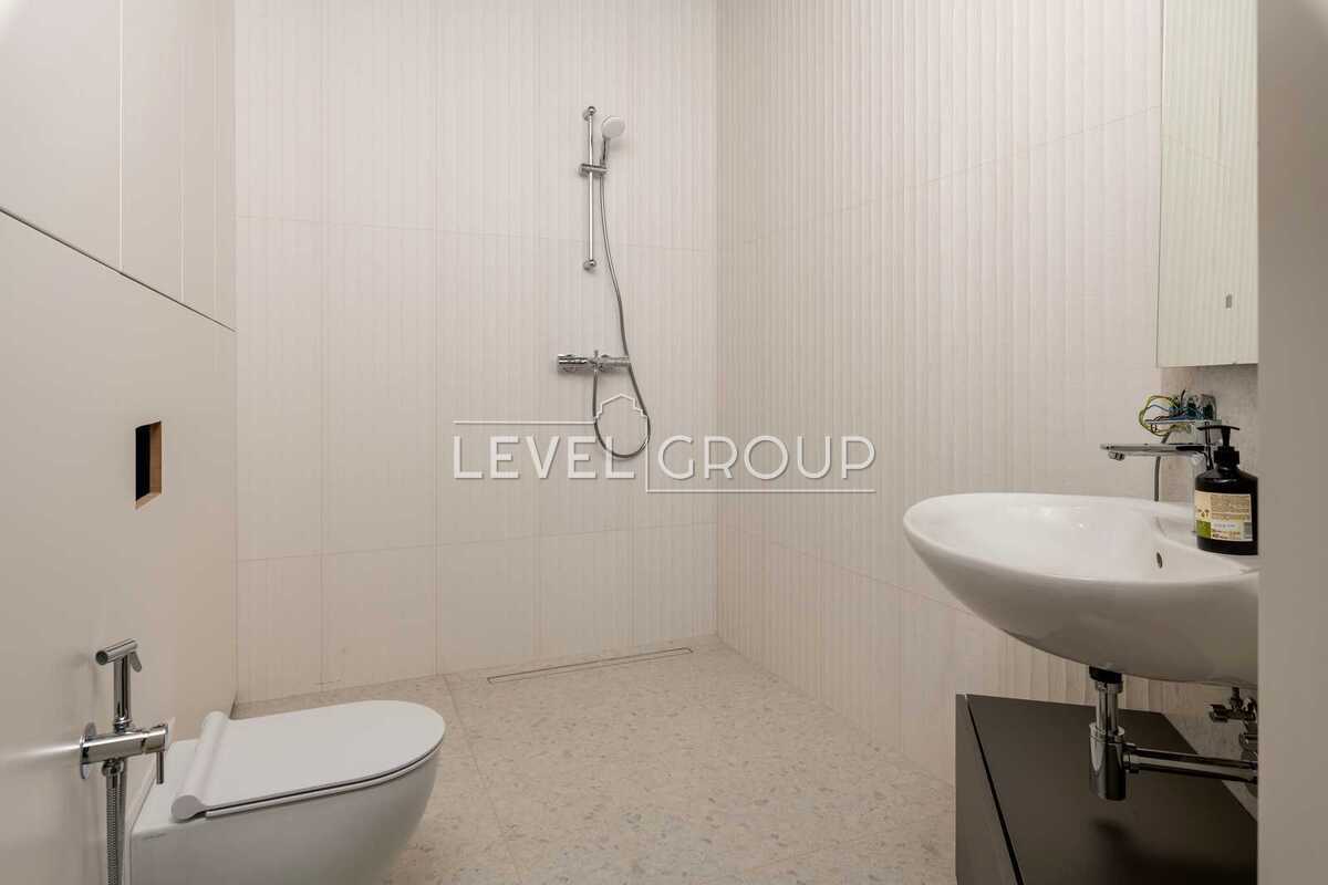 Yevhen Konovalets St. (Shchorsa), 36b