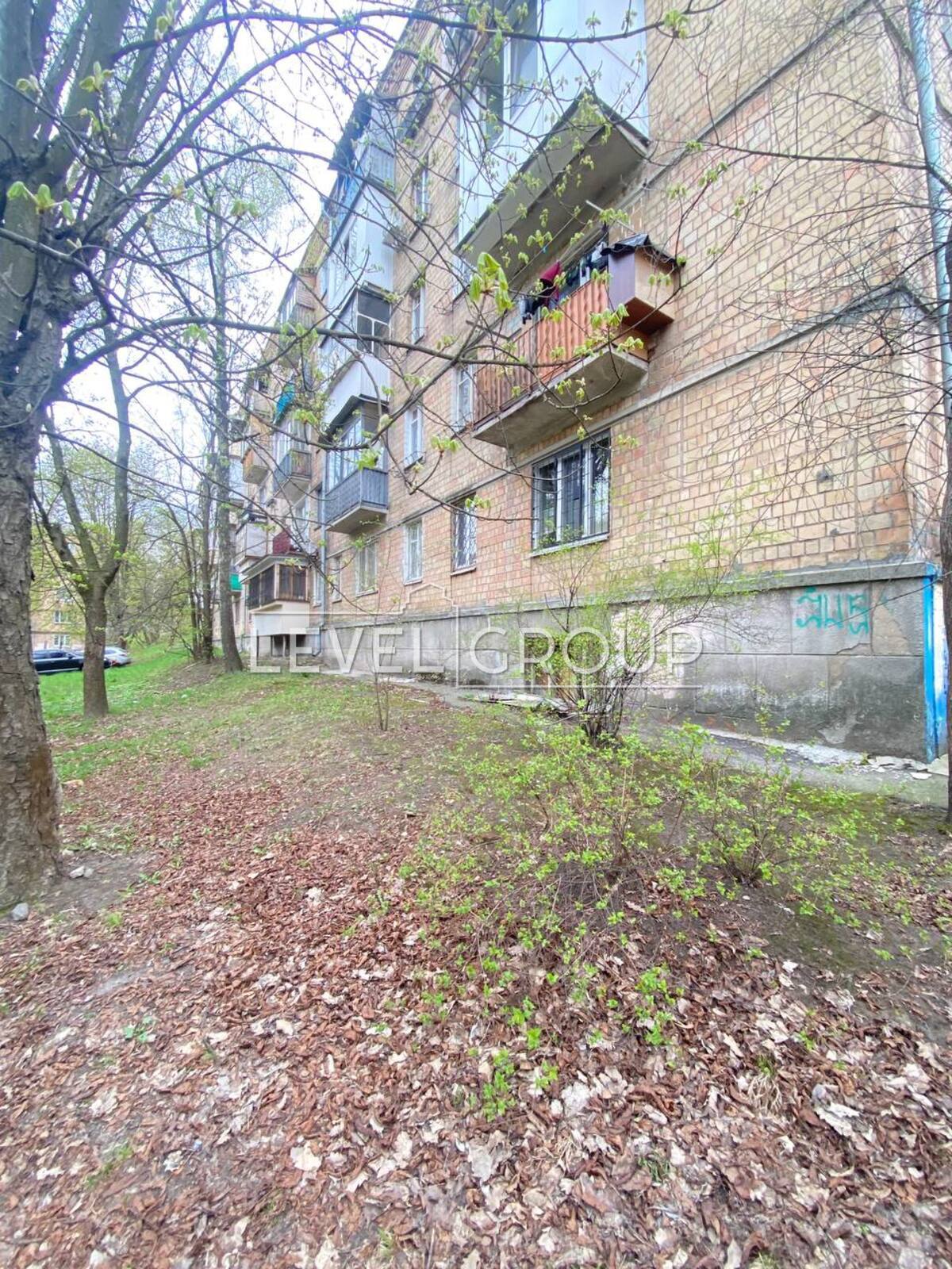 Уманська вул., 25