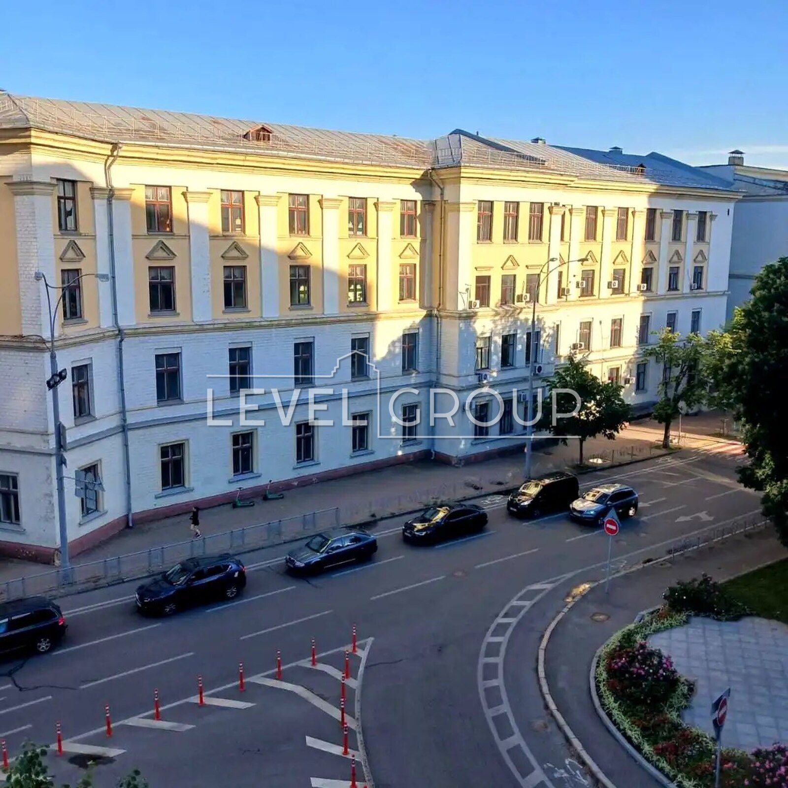 Ivan Mazepa St., 18/29