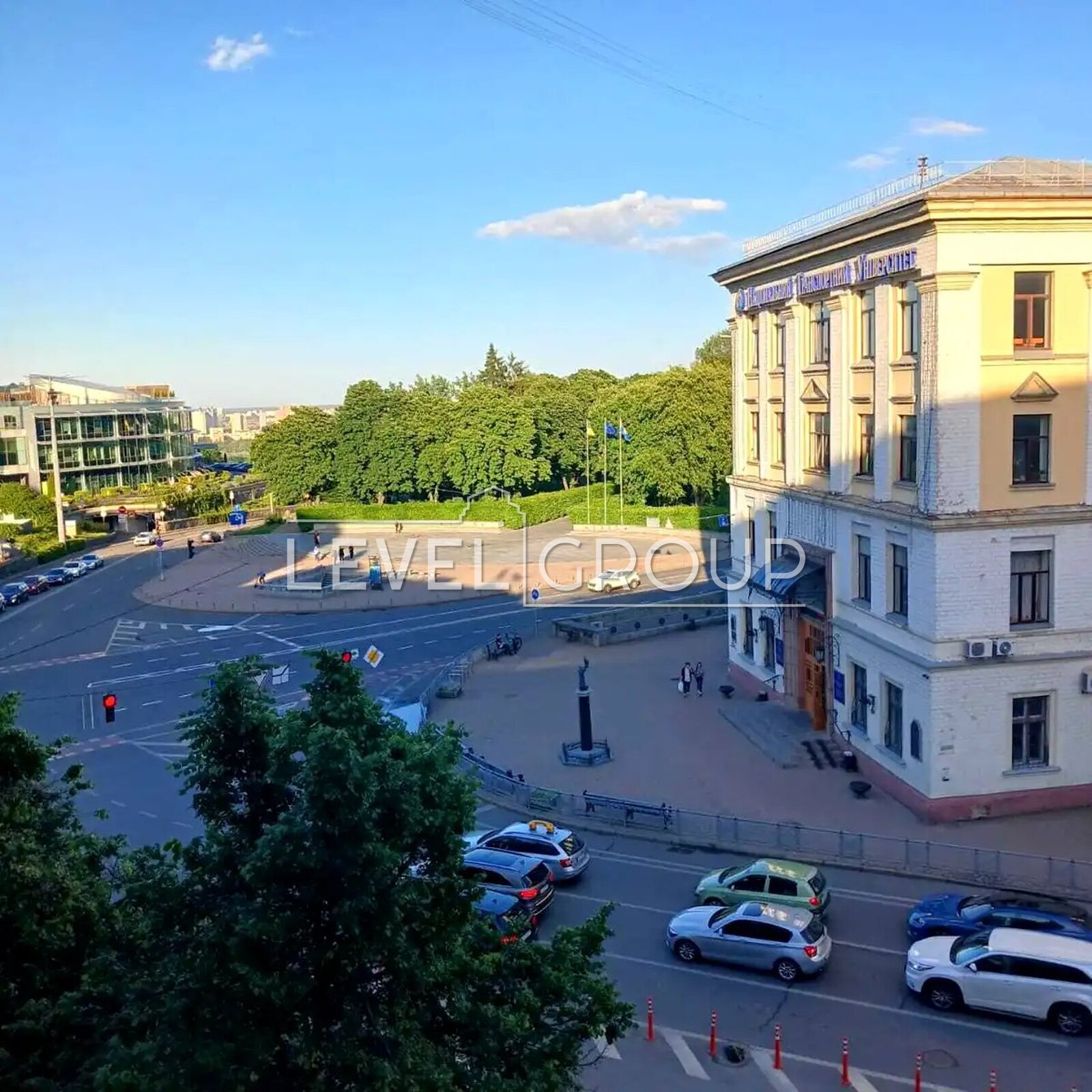 Ivan Mazepa St., 18/29