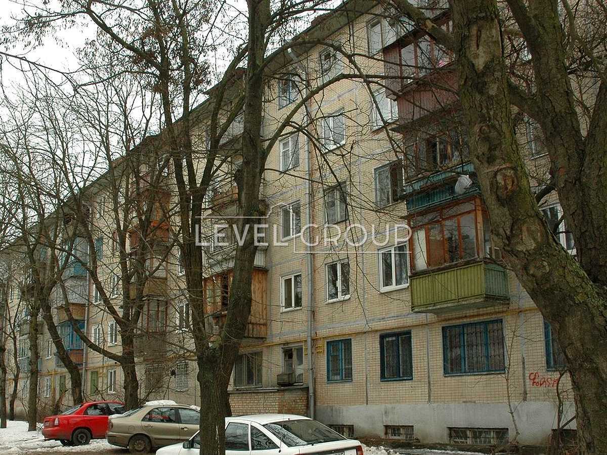 Васильківська вул., 49