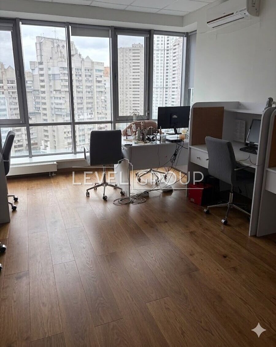 Дніпровська набережна, 14Б