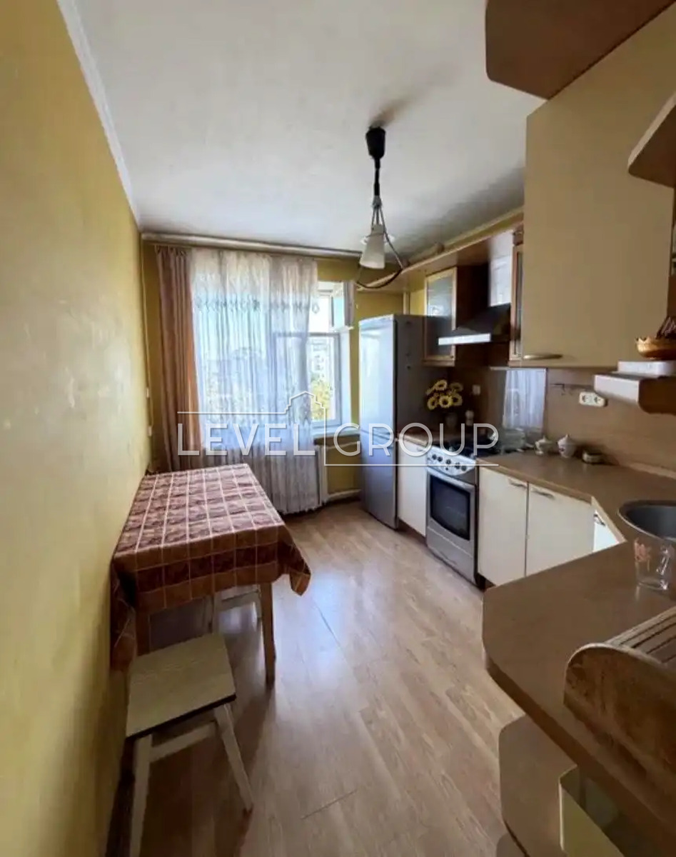 Shovkunenka St., 5